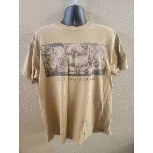 Skagway Alaska wolves Port & company tshirt size xl - Picture 1 of 4